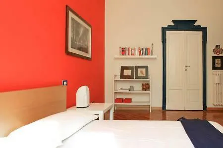 Appartamento Centro Storico Corso Magenta Cadorna Milaan Italië
